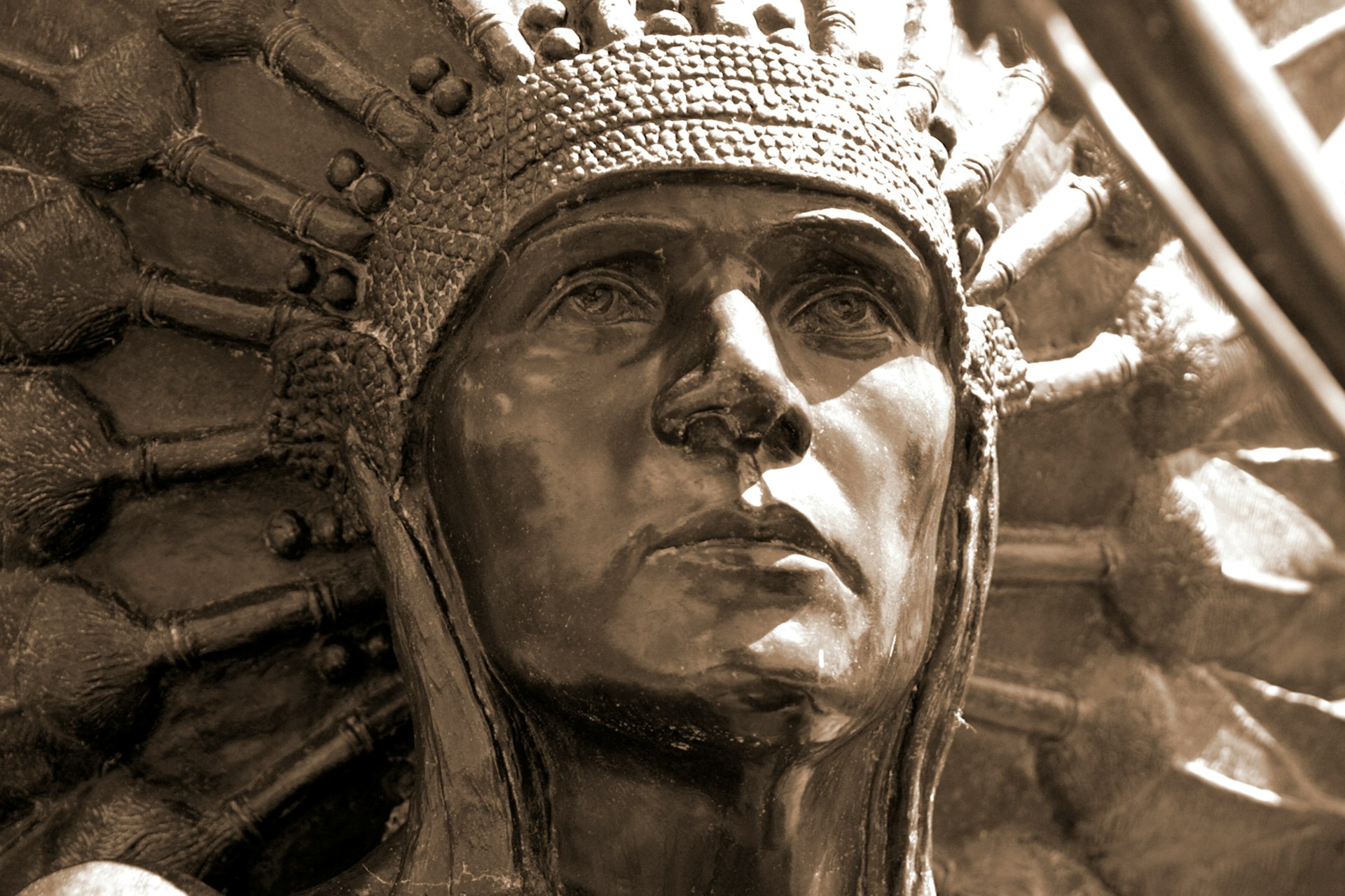 a statue of a person